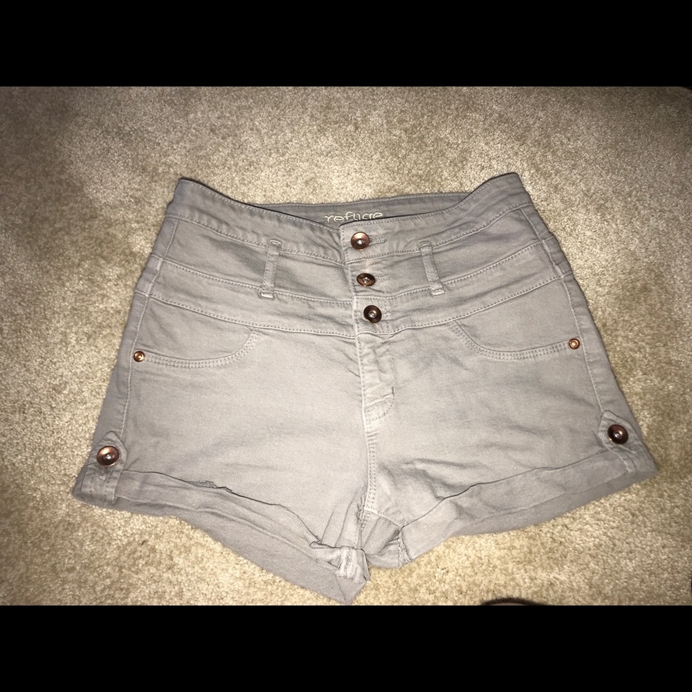 Highwasted shorts